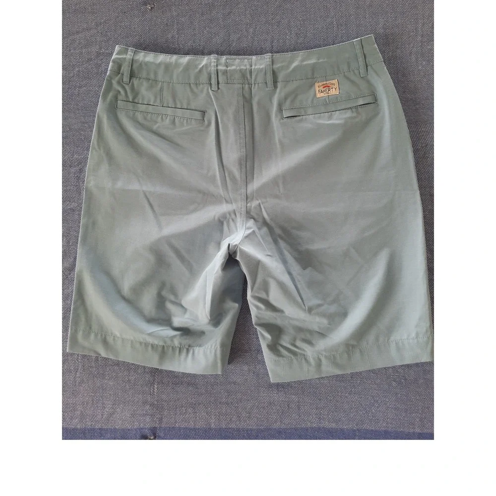 Faherty All Day Shorts Mens 33 Light Blue Grey Recycled Stretch Hybrid Chino 9in